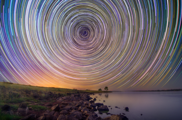 startrails-3-600x396