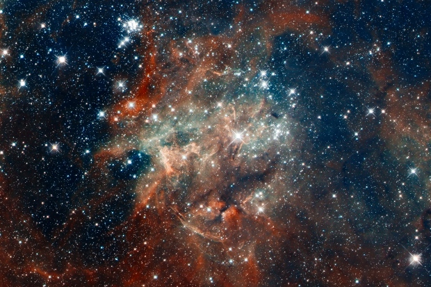 ngc-2060-hubble-space-telescope-tarantula-nebula-april-17-2012